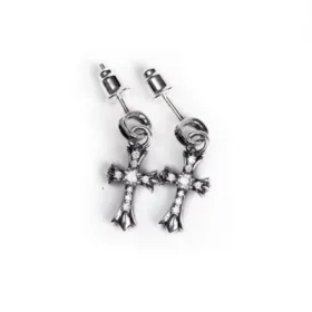CH Cross Baby Fat Ohrringe mit Pavé-Diamanten