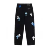 Chrome Hearts Jeans mit blau-weißem Cross Patch