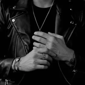 Chrome Hearts Kreuz-Kronen-Ring