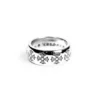 Ring mit geätztem Plus-Band Ring mit geätztem Plus-Band