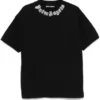 T-Shirt mit Flammenlogo von Collabs X Saint T-Shirt mit Flammenlogo von Collabs X Saint